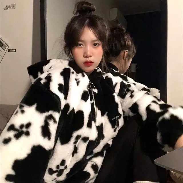 Korean Fashion Dairy Cow Contrast Color Hoodies