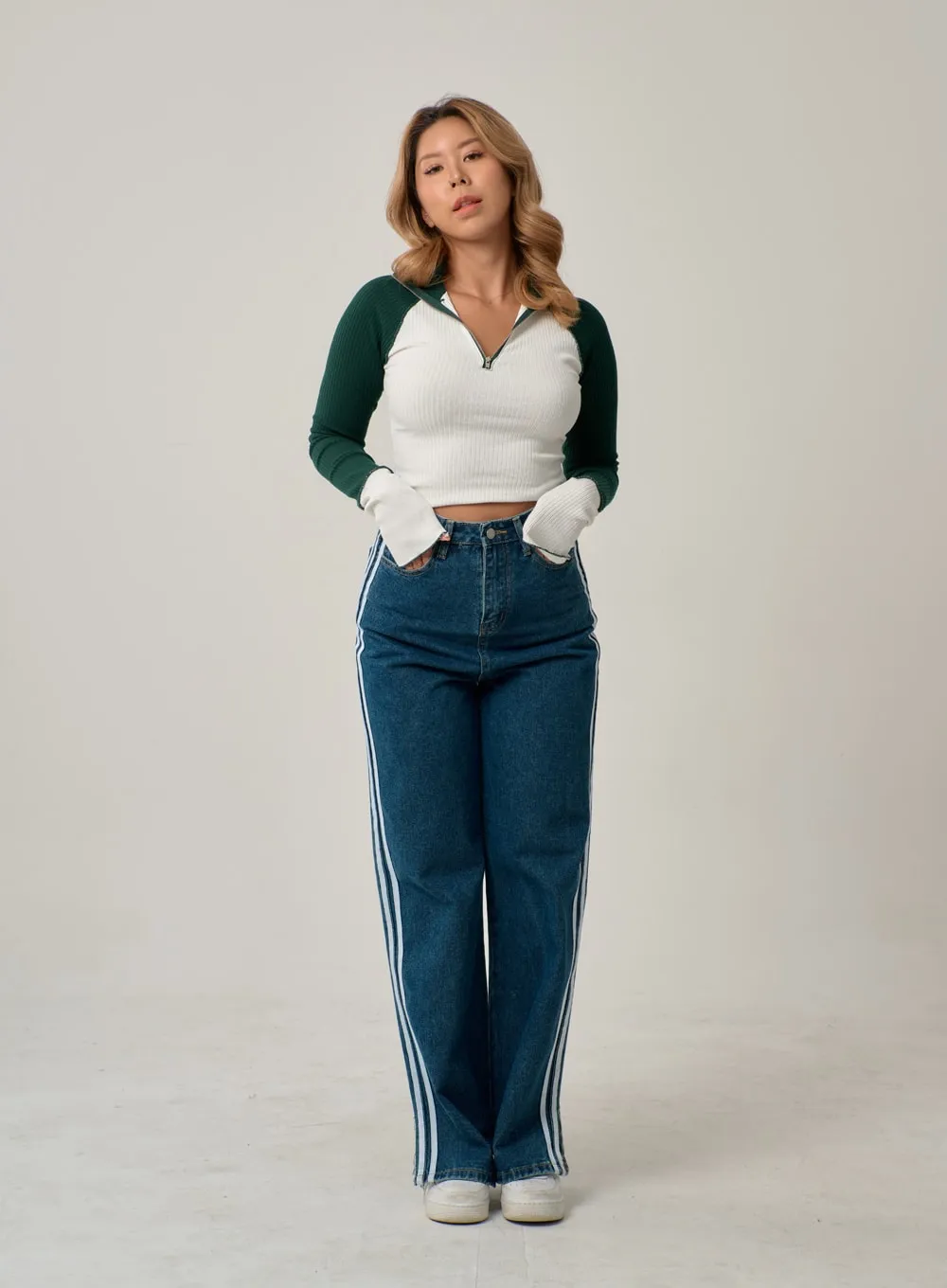 Side Stripes Straight Leg Jeans IN22