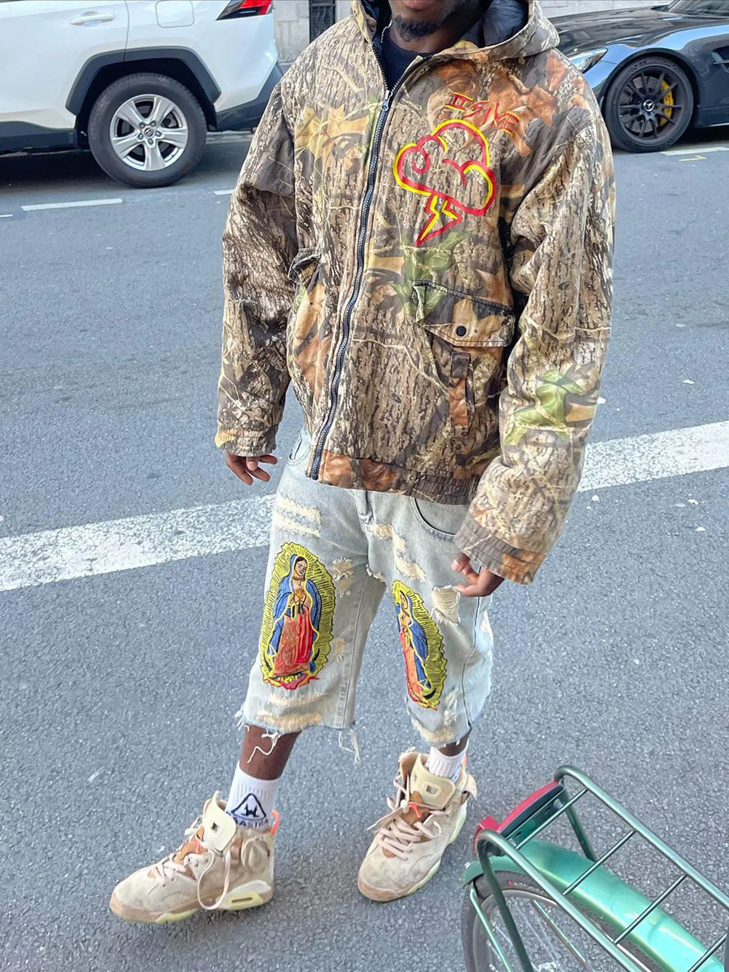 Sneakerhill American Street Style Ripped Embroidered Jeans - 1617